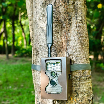 GardePro Trail Camera x20 Pre-Installed Contract SIM with White Flash  with Box